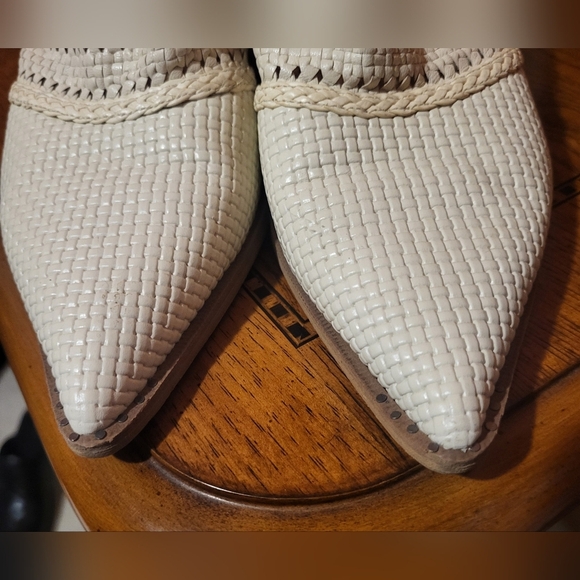 Sam Edelman Lillianna Ivory Woven Leather Pointed Slip On Block Heel Mules Sz 10 - Picture 8 of 13